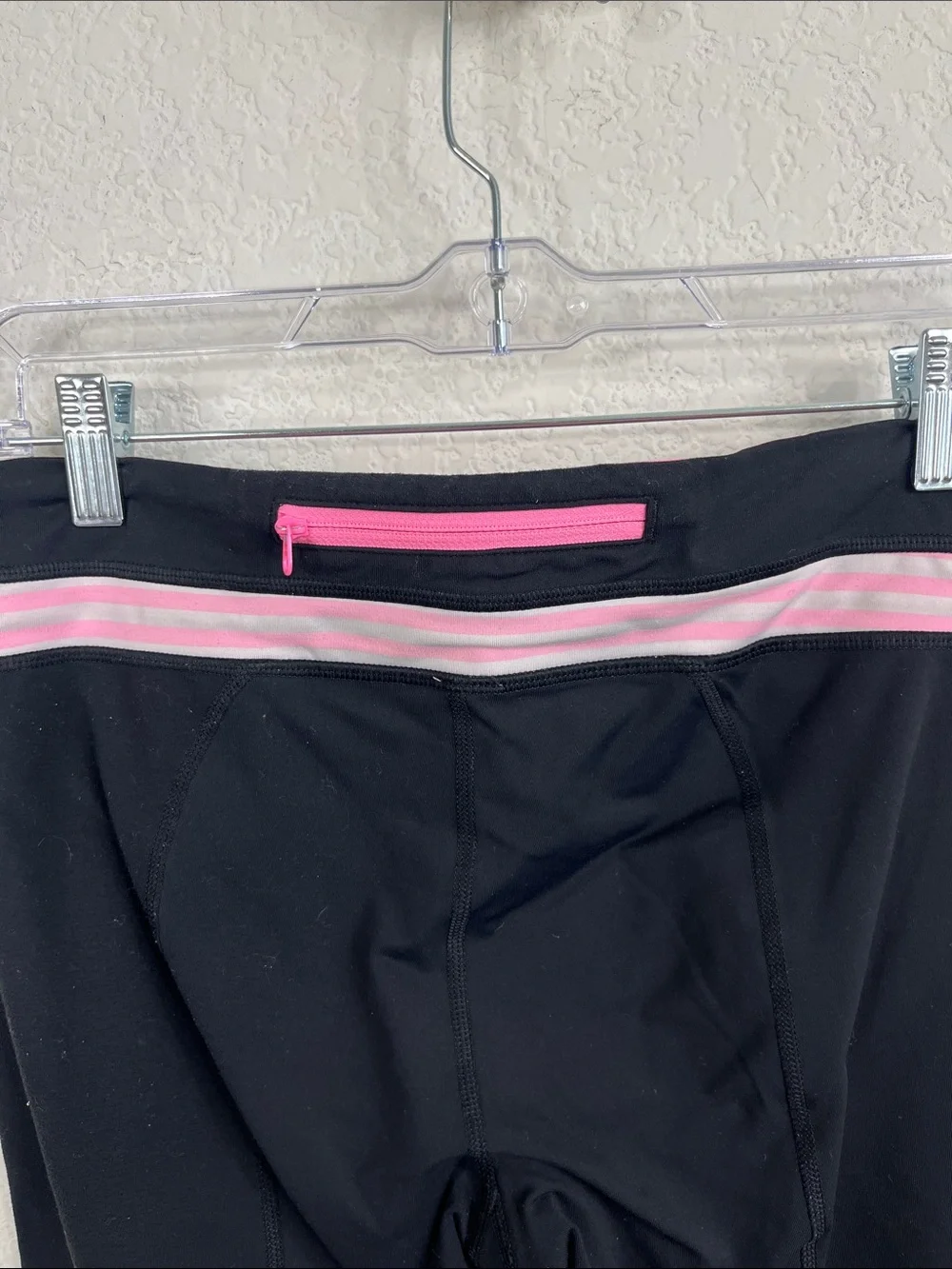Lululemon Run Inspire Crop II Black / Classic Stripe White Pink Shell